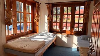 Phakding Camp One Lodge