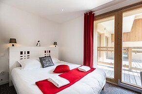 Chalet in Paradiski With Spa & Stunning Views