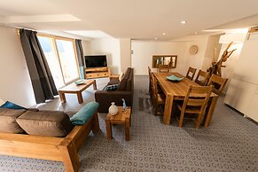 Chalet in Paradiski With Spa & Stunning Views