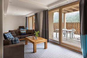 Chalet in Paradiski With Spa & Stunning Views