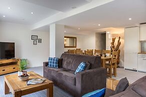 Chalet in Paradiski With Spa & Stunning Views