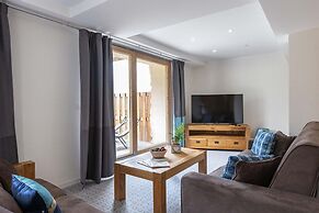 Chalet in Paradiski With Spa & Stunning Views