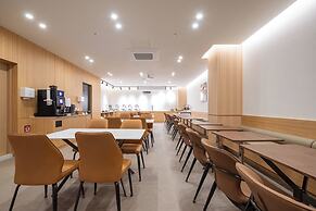 Hotel Brown Dot (Dongducheon Central Station)