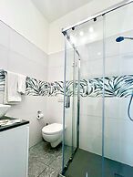 Elios Rooms Tro
