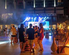 Casa Fora Beach Resort
