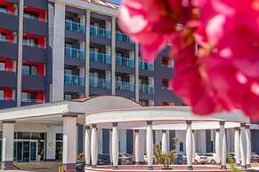 Casa Fora Beach Resort