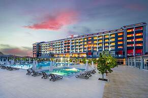 Casa Fora Beach Resort