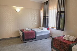 Casa Fora Beach Resort