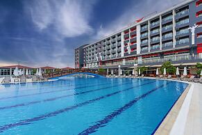 Casa Fora Beach Resort