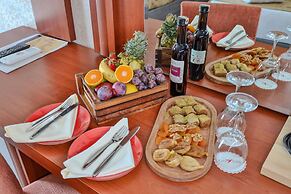 Casa Fora Beach Resort