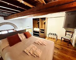 Rustic-Chic Loft by the Duomo