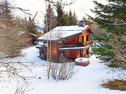 Chalet in La Tania Near Ski Slopes
