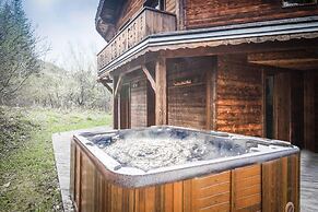 Chalet in La Tania Near Ski Slopes