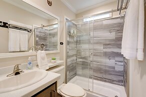 0.5 Mi to Rodeo & Events! River Ranch Tiny Home