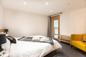 Chalet in Paradiski With Spa & Valley Views