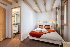 Chalet in Paradiski With Spa & Valley Views