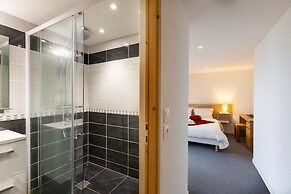 Chalet in Paradiski With Spa & Valley Views