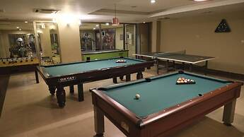 Ambassador Plaza Hotel