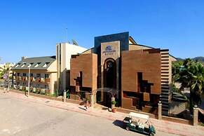 Ambassador Plaza Hotel