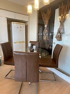 Crownloop Suites