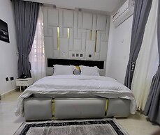 Times Square Hotel And Suites