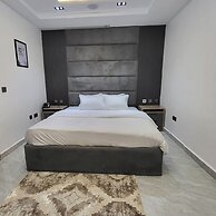 Times Square Hotel And Suites