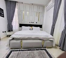 Times Square Hotel And Suites