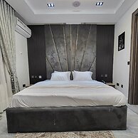 Times Square Hotel And Suites