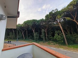 Two-storey Flat With Garden in Rosolina Mare