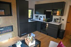 Newmore Highland Pods