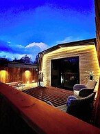 Newmore Highland Pods