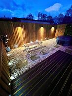 Newmore Highland Pods