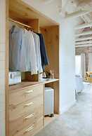 Hotel Five Rooms