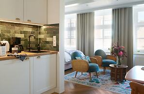 Hotel Five Rooms