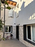 El Santo Hostel