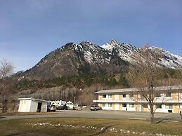 Retasket Lodge & RV Park