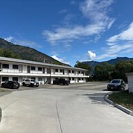 Retasket Lodge & RV Park