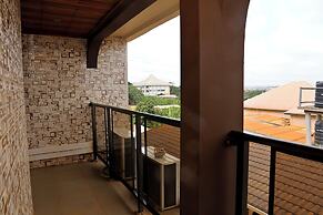 Village Courtyard Hotel