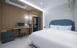 Hound Hotel Daegu Dongdaegu Station