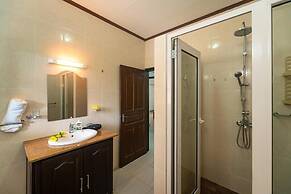 Zeph Self Catering Apartment