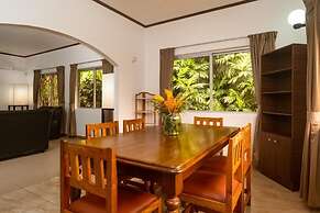 Zeph Self Catering Apartment
