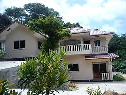 Zeph Self Catering Apartment