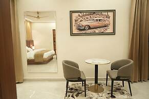 The Roseville Grand
