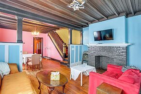 Walk to Suburban Square! Ardmore Home w/ Deck