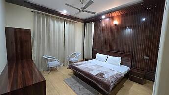 Deswal Hotel