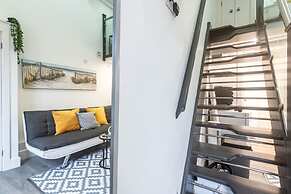 Quirky Studio in Central Reading