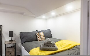 Studio in Central Reading- Next to Town Centre