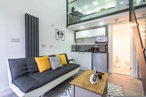 Studio in Central Reading- Next to Town Centre