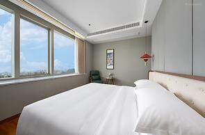 CloudView Hotel