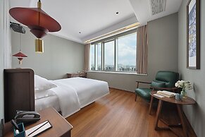 CloudView Hotel